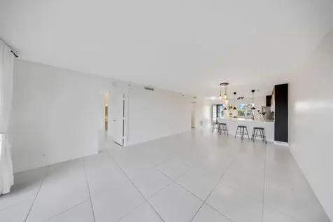 2217 Cypress Island Drive Pompano Beach FL 33069