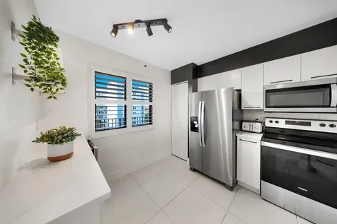 2217 Cypress Island Drive Pompano Beach FL 33069