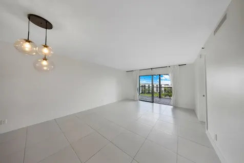 2217 Cypress Island Drive Pompano Beach FL 33069
