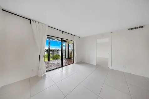 2217 Cypress Island Drive Pompano Beach FL 33069