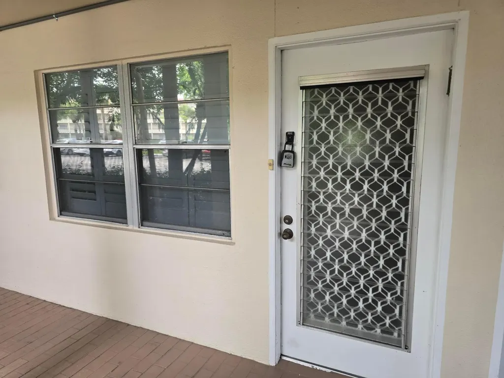 3205 Portofino Point Coconut Creek FL 33066
