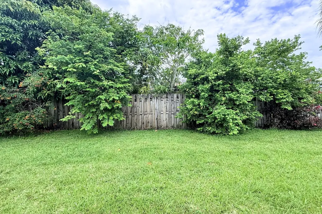 22652 SW 64th Way Boca Raton FL 33428