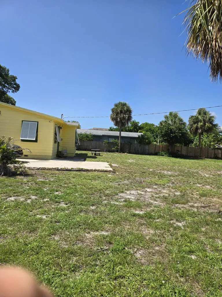239 NE 18th Avenue Pompano Beach FL 33060