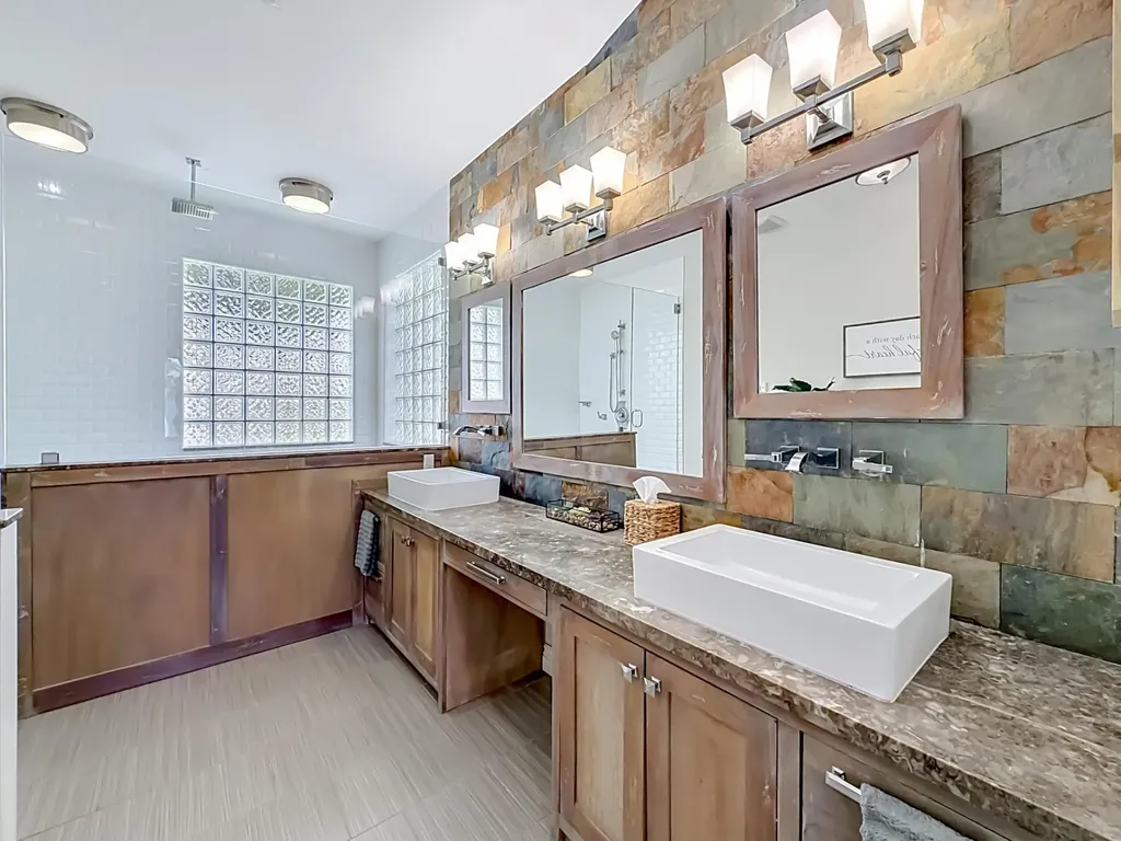 9419 Lake Serena Boca Raton FL 33496