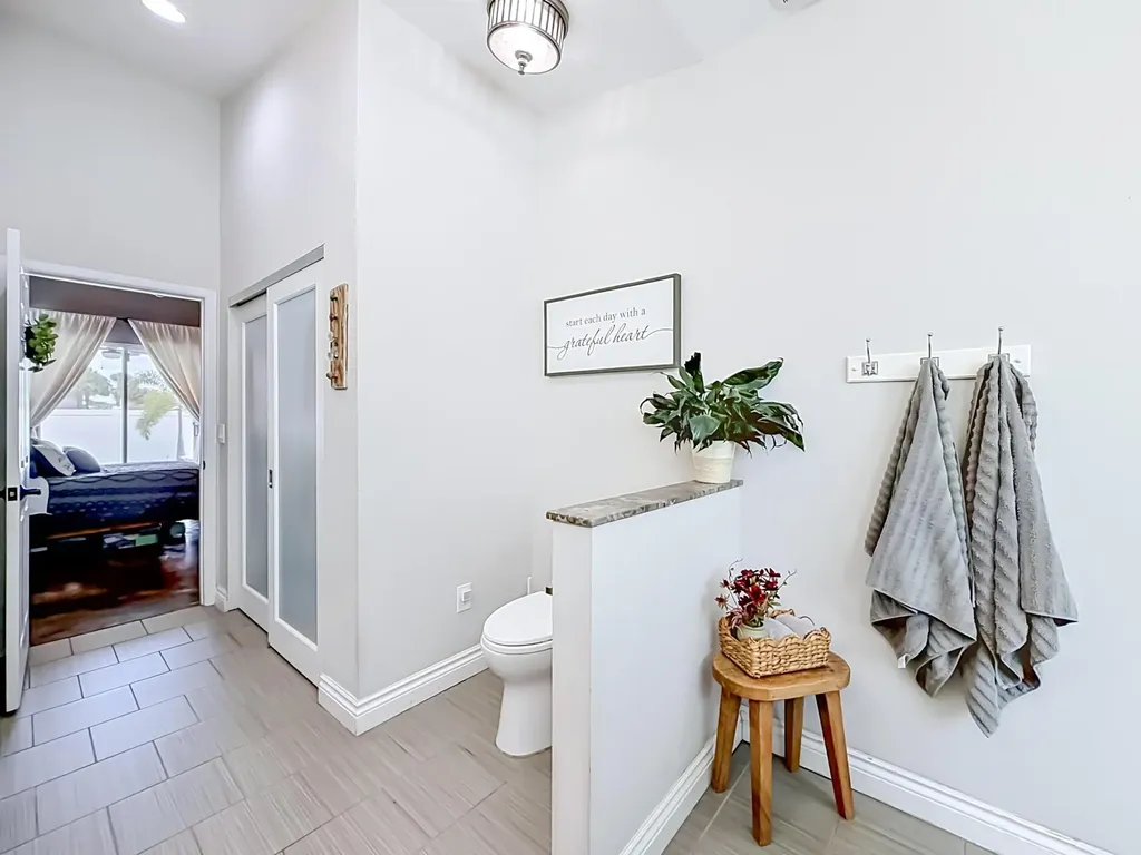 9419 Lake Serena Boca Raton FL 33496