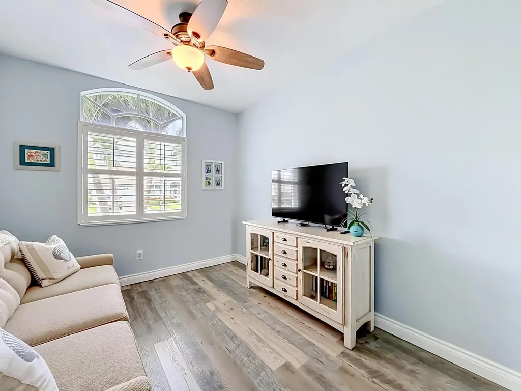 9419 Lake Serena Boca Raton FL 33496