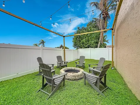 9419 Lake Serena Boca Raton FL 33496