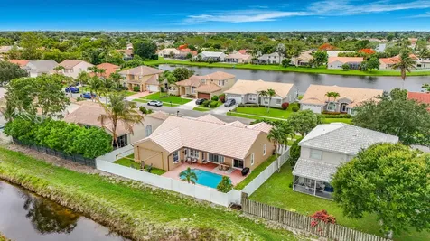 9419 Lake Serena Boca Raton FL 33496