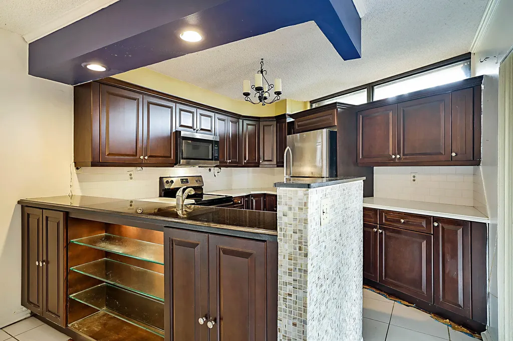 3665 Victoria Drive West Palm Beach FL 33406