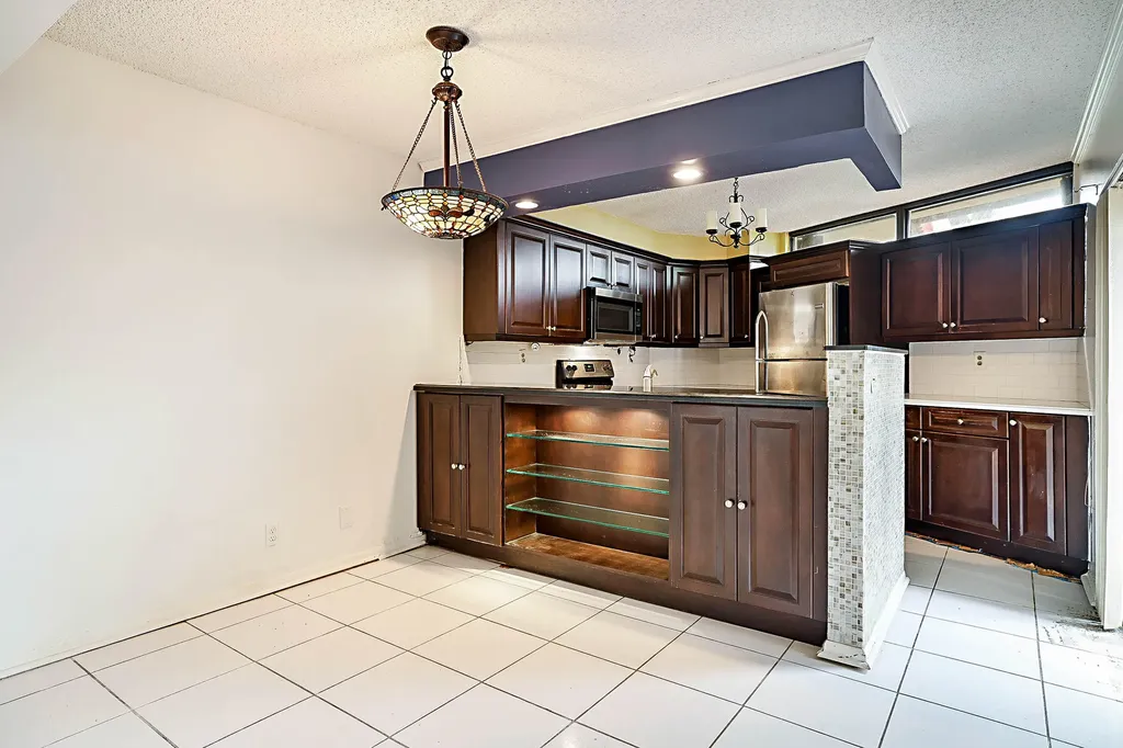 3665 Victoria Drive West Palm Beach FL 33406
