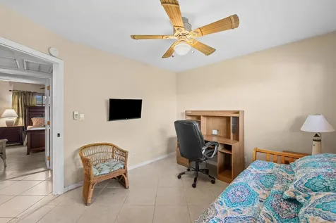 5151 W Oakland Park Boulevard Lauderdale Lakes FL 33313