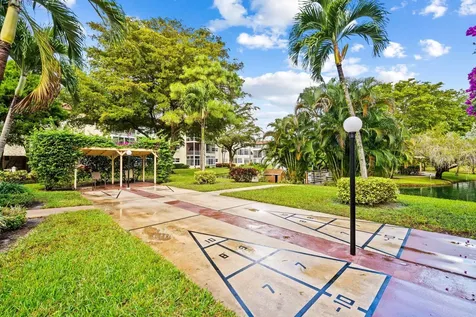 5151 W Oakland Park Boulevard Lauderdale Lakes FL 33313
