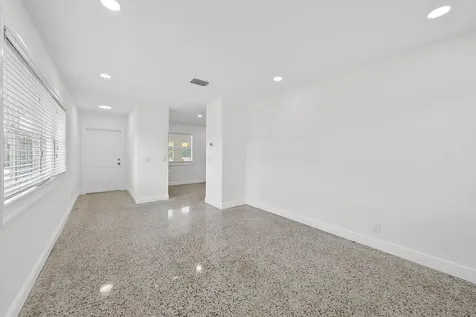 3808 Broadway West Palm Beach FL 33407