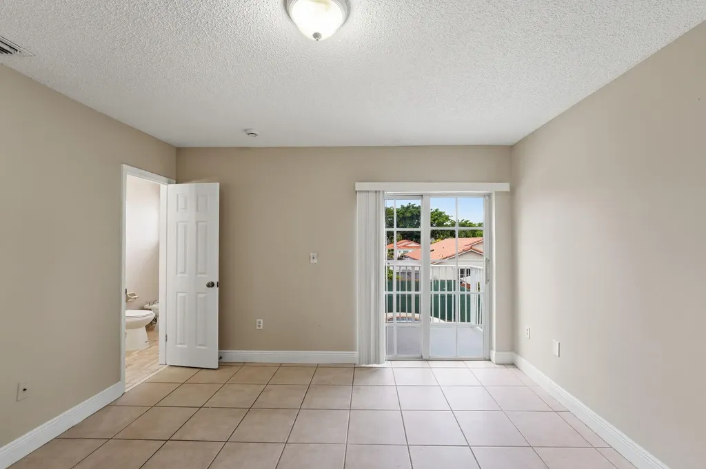 10029 SW 146th Place Miami FL 33186