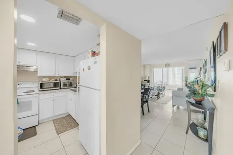 3001 NW 48th Avenue Lauderdale Lakes FL 33313
