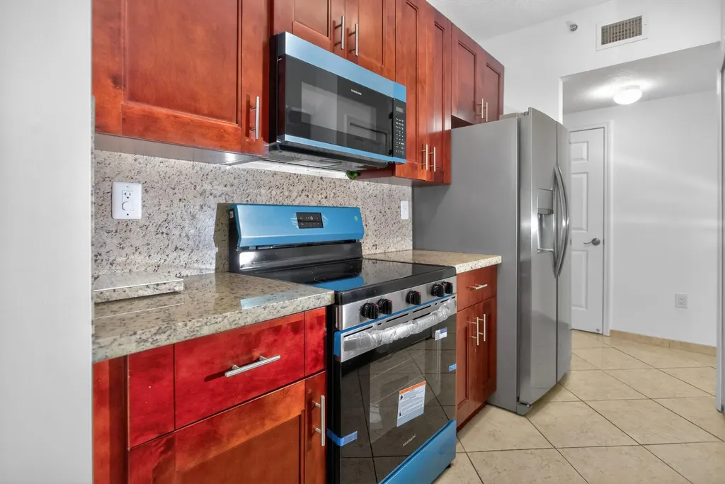 7085 Nova Drive Davie FL 33317