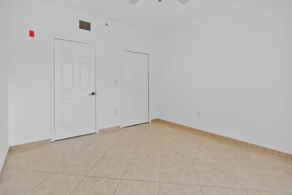 7085 Nova Drive Davie FL 33317