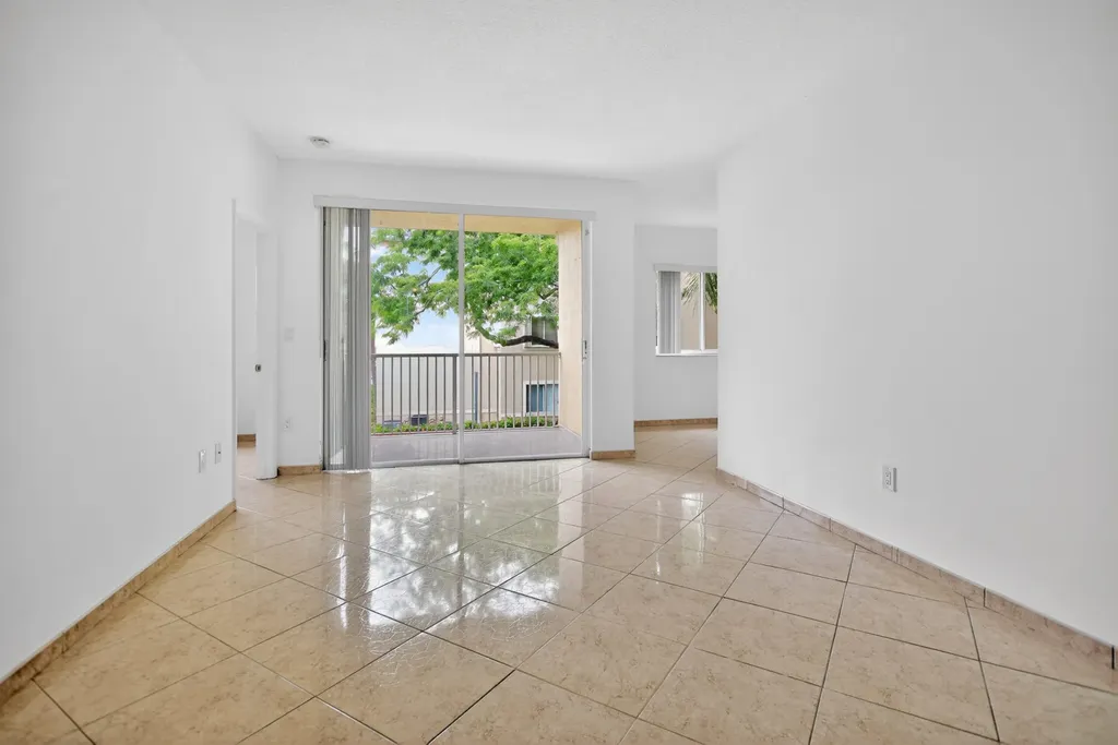 7085 Nova Drive Davie FL 33317