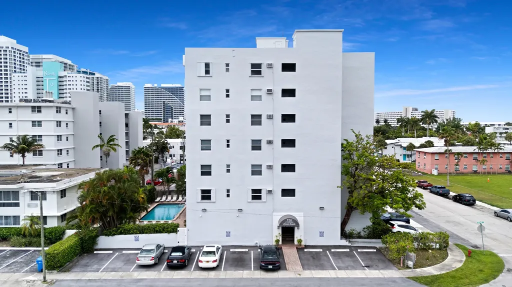 720 Orton Avenue Fort Lauderdale FL 33304