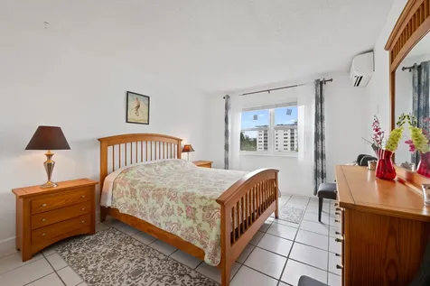 720 Orton Avenue Fort Lauderdale FL 33304