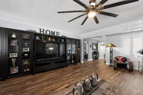311 NW 93rd Terrace Pembroke Pines FL 33024