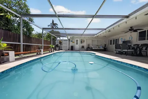 311 NW 93rd Terrace Pembroke Pines FL 33024