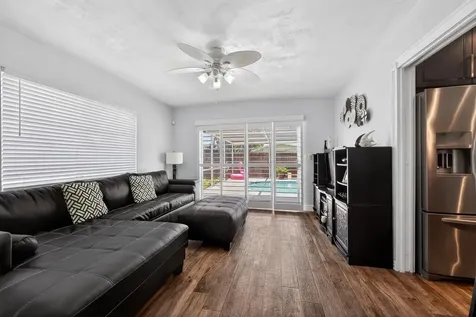311 NW 93rd Terrace Pembroke Pines FL 33024