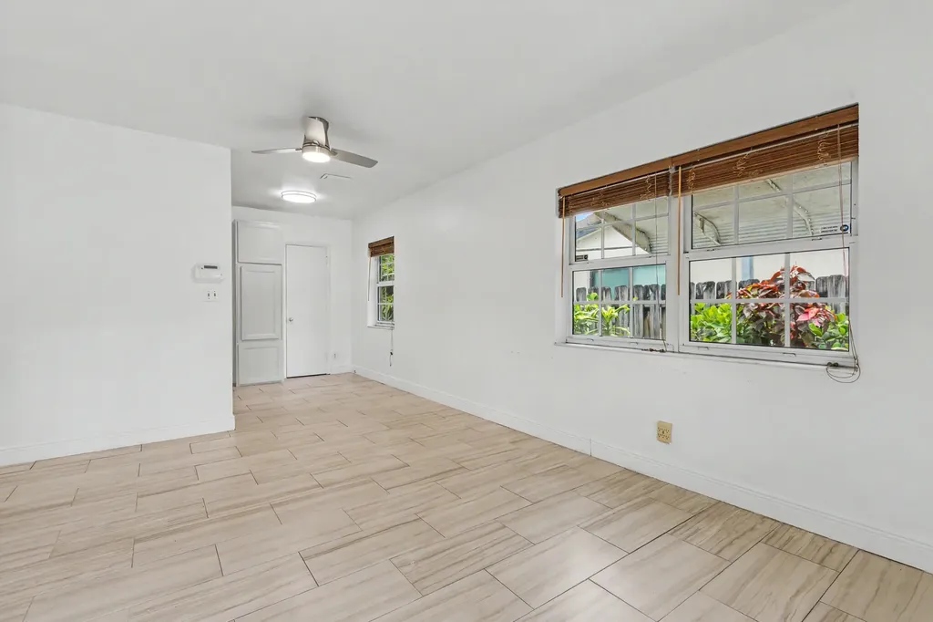 604 NE 14th Place Fort Lauderdale FL 33304