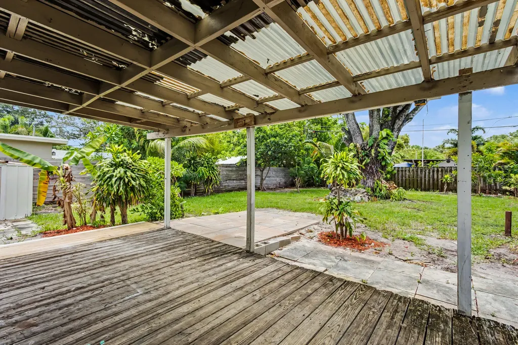 604 NE 14th Place Fort Lauderdale FL 33304