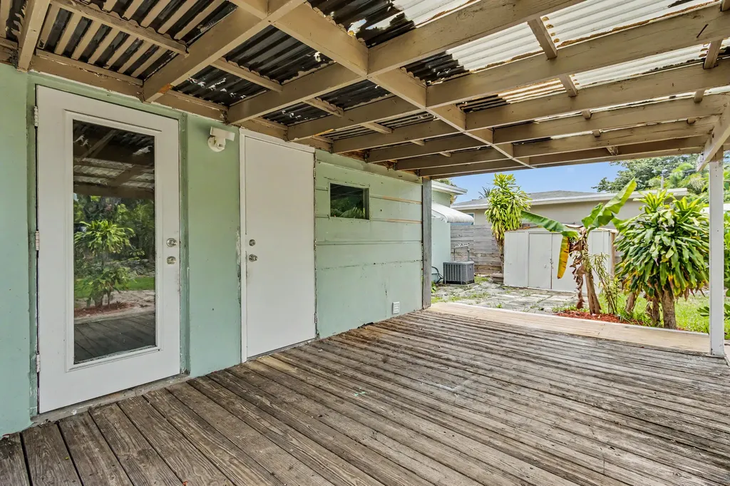 604 NE 14th Place Fort Lauderdale FL 33304