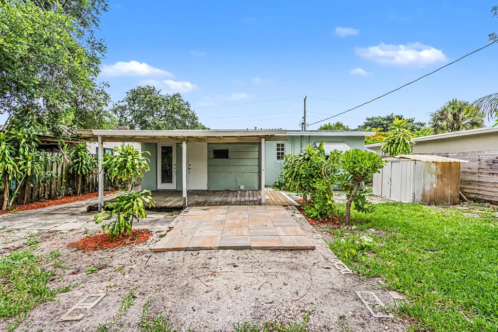 604 NE 14th Place Fort Lauderdale FL 33304