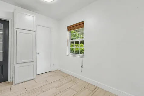 604 NE 14th Place Fort Lauderdale FL 33304