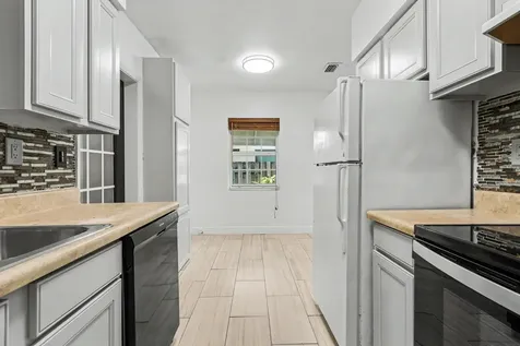 604 NE 14th Place Fort Lauderdale FL 33304