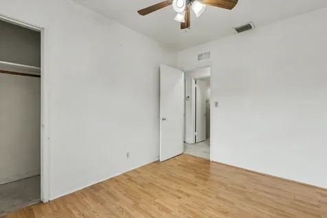 604 NE 14th Place Fort Lauderdale FL 33304