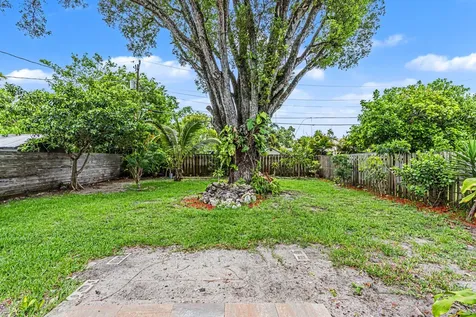 604 NE 14th Place Fort Lauderdale FL 33304