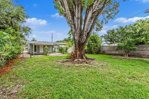 604 NE 14th Place Fort Lauderdale FL 33304
