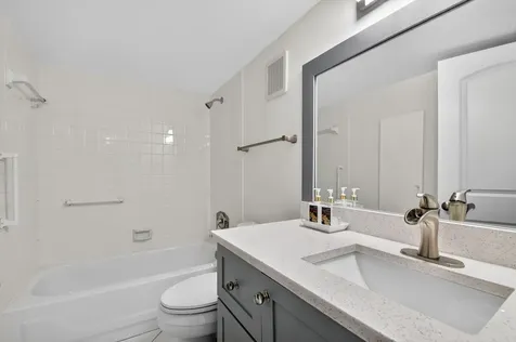 3425 Via Poinciana Lake Worth FL 33467