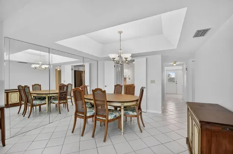 3425 Via Poinciana Lake Worth FL 33467