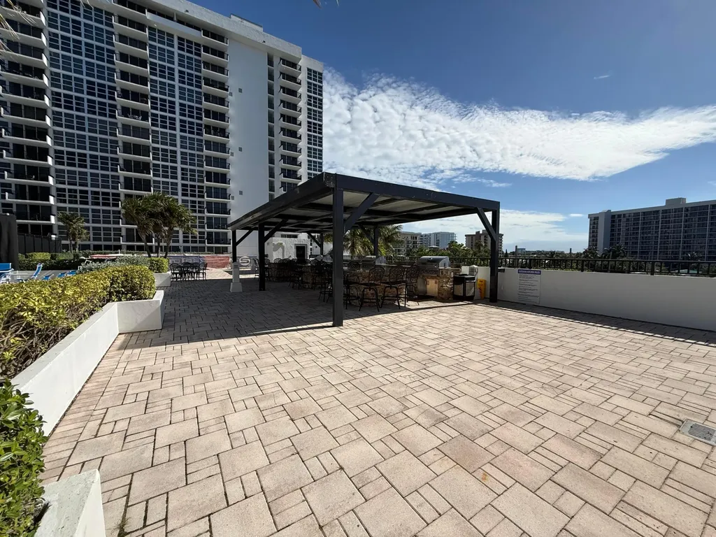 531 N Ocean Boulevard Pompano Beach FL 33062