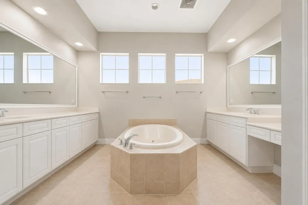 7598 NW 117th Lane Parkland FL 33076