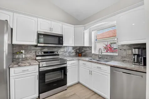 1813 Wood Fern Drive Boynton Beach FL 33436
