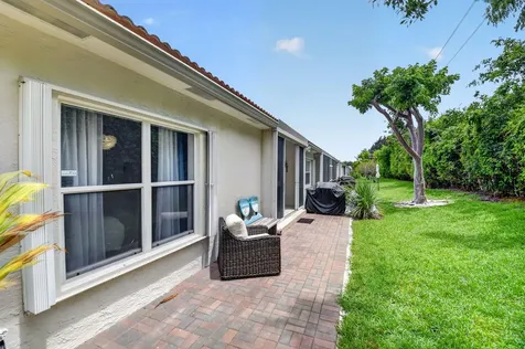 1813 Wood Fern Drive Boynton Beach FL 33436