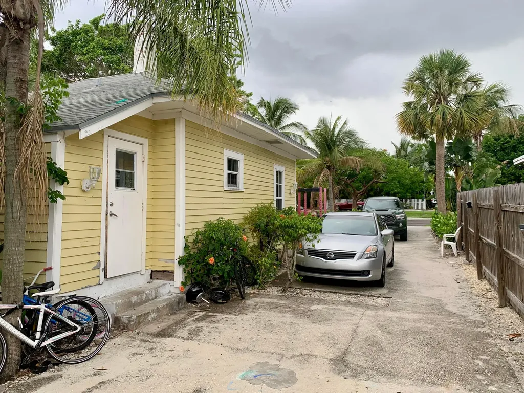 1310 Florida Avenue West Palm Beach FL 33401