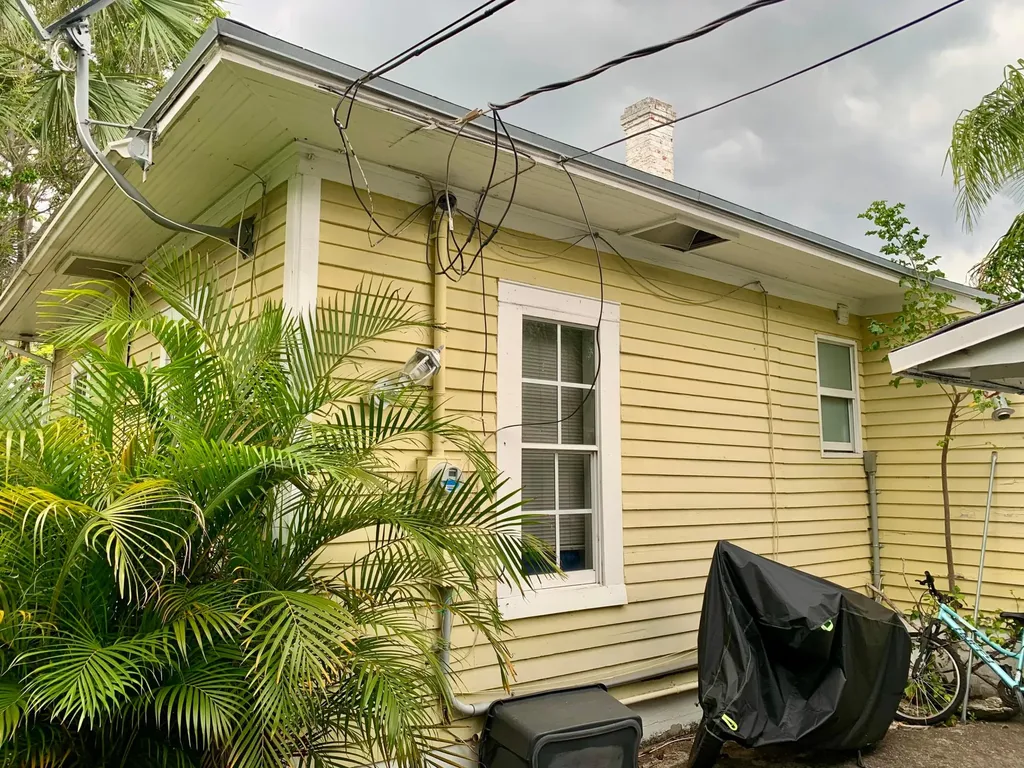 1310 Florida Avenue West Palm Beach FL 33401