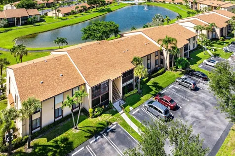 826 Sky Pine Way Greenacres FL 33415