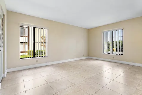 826 Sky Pine Way Greenacres FL 33415
