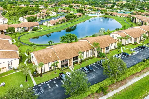 826 Sky Pine Way Greenacres FL 33415