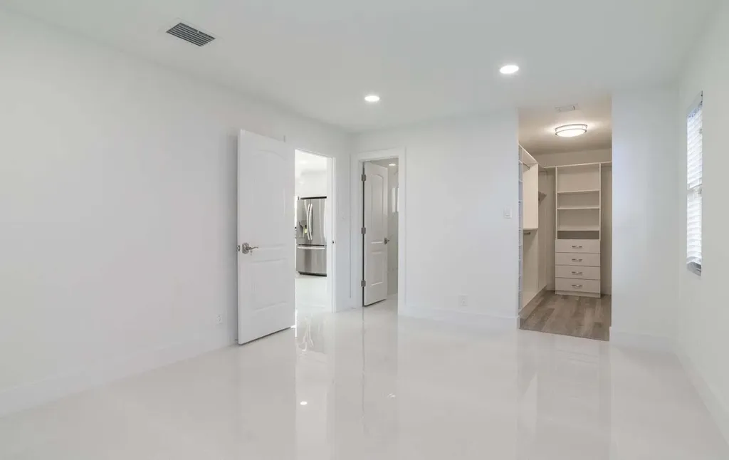 524 NW 53rd Street Boca Raton FL 33487