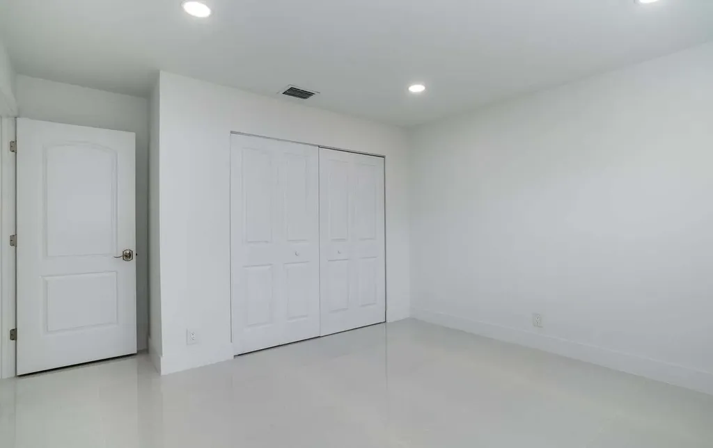 524 NW 53rd Street Boca Raton FL 33487