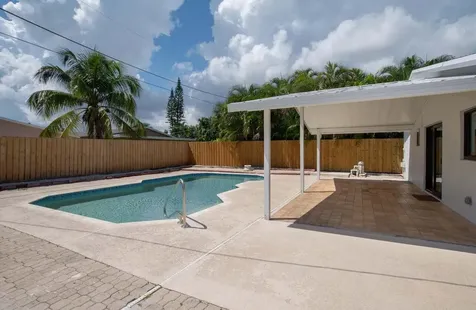 524 NW 53rd Street Boca Raton FL 33487
